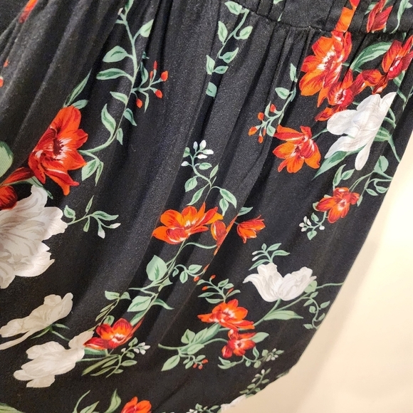 Old Navy Floral  Girla Dress size Junios XL (14) NWT - Picture 7 of 11